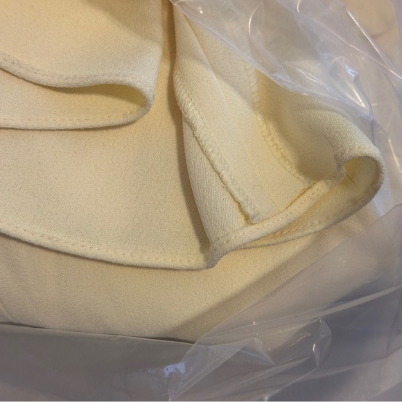 NWT Marchesa Notte Yellow Fields Lace Formal Gown $1245 - Picture 13 of 13